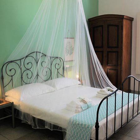 Li Perrini Boutique B&B Acquarica Cameră foto